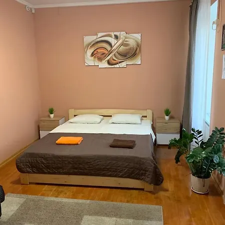 Friends House Hostel